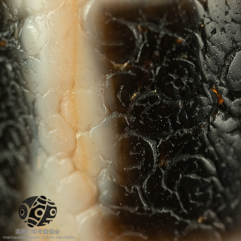 チベット▪朱砂天地眼天珠